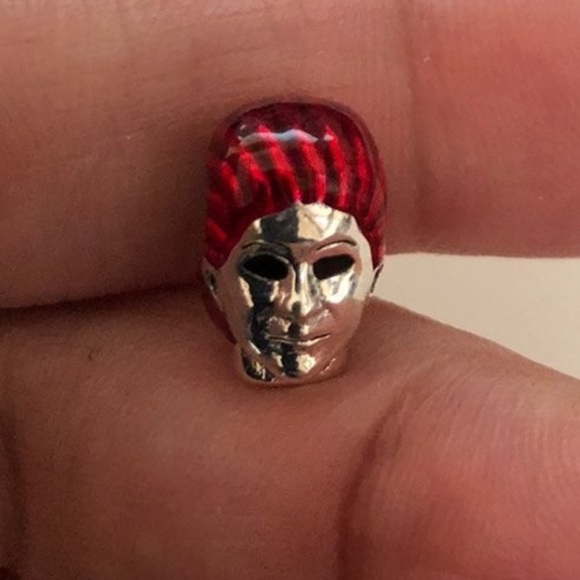 Michael Myers Halloween Face Charm - Picture 3 of 3